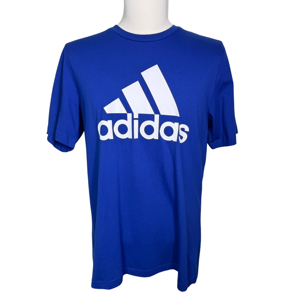 ADIDAS NWT Men's Medium Badge of Sport Logo Short Sleeve T-Shirt Semi Lucid Blue